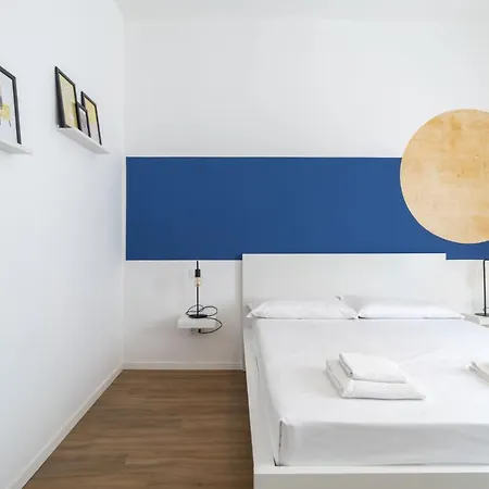 Easylife - Esperienza Unica Nel Cuore Di Moscova * Milánó