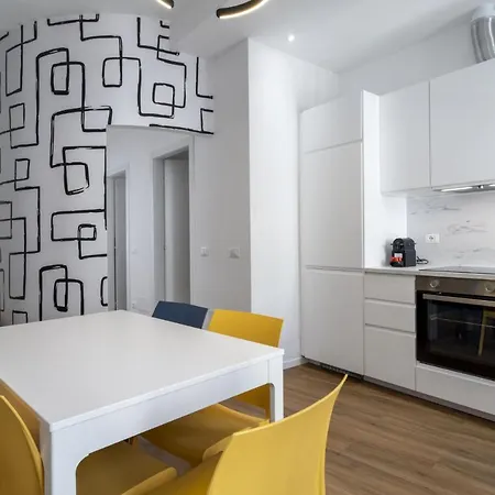 Easylife - Esperienza Unica Nel Cuore Di Moscova Apartman *