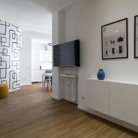 Apartman Easylife - Esperienza Unica Nel Cuore Di Moscova Milánó